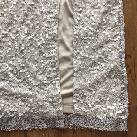 NWT ADRIANNA PAPELL Long Sleeve Pearl Beaded Dress with Slit - Picture 4 of 11